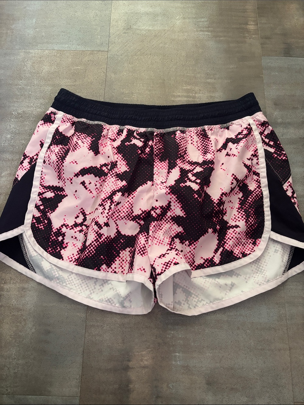Champion Women's Pink & Navy Printed Athletic Shorts size medium